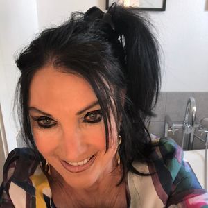 Meet your Posher, Sheila